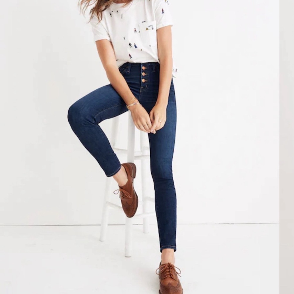 Madewell 9" Mid-Rise Skinny Jeans in Hayes Wash: Button-Front Edition